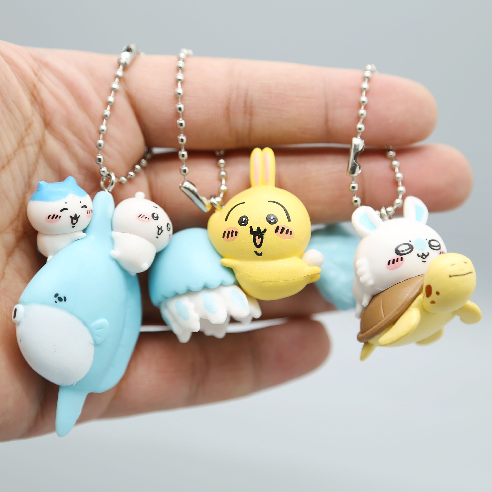 yiji Cute ちいかわ Doll Toy Usagi  - Mini Backpack Purse 评论和价格