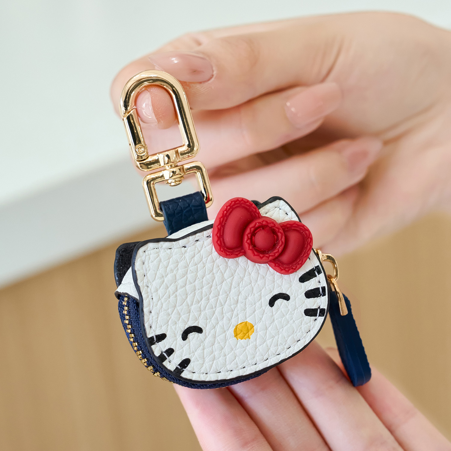 Hello Kitty Key Chain Cartoon  - Mini Backpack Purse 评论和价格